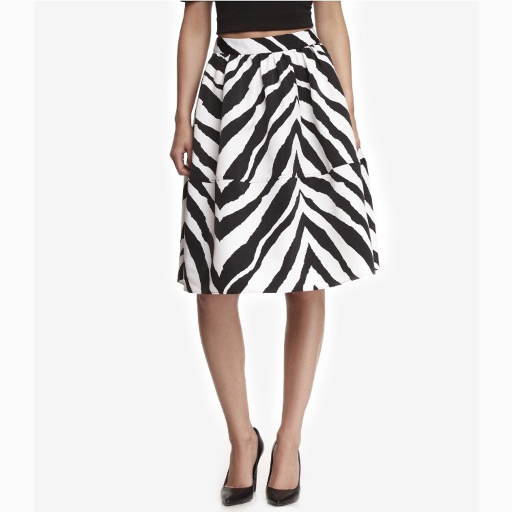 Express Zebra High Waisted Midi Full Skirt Size 6